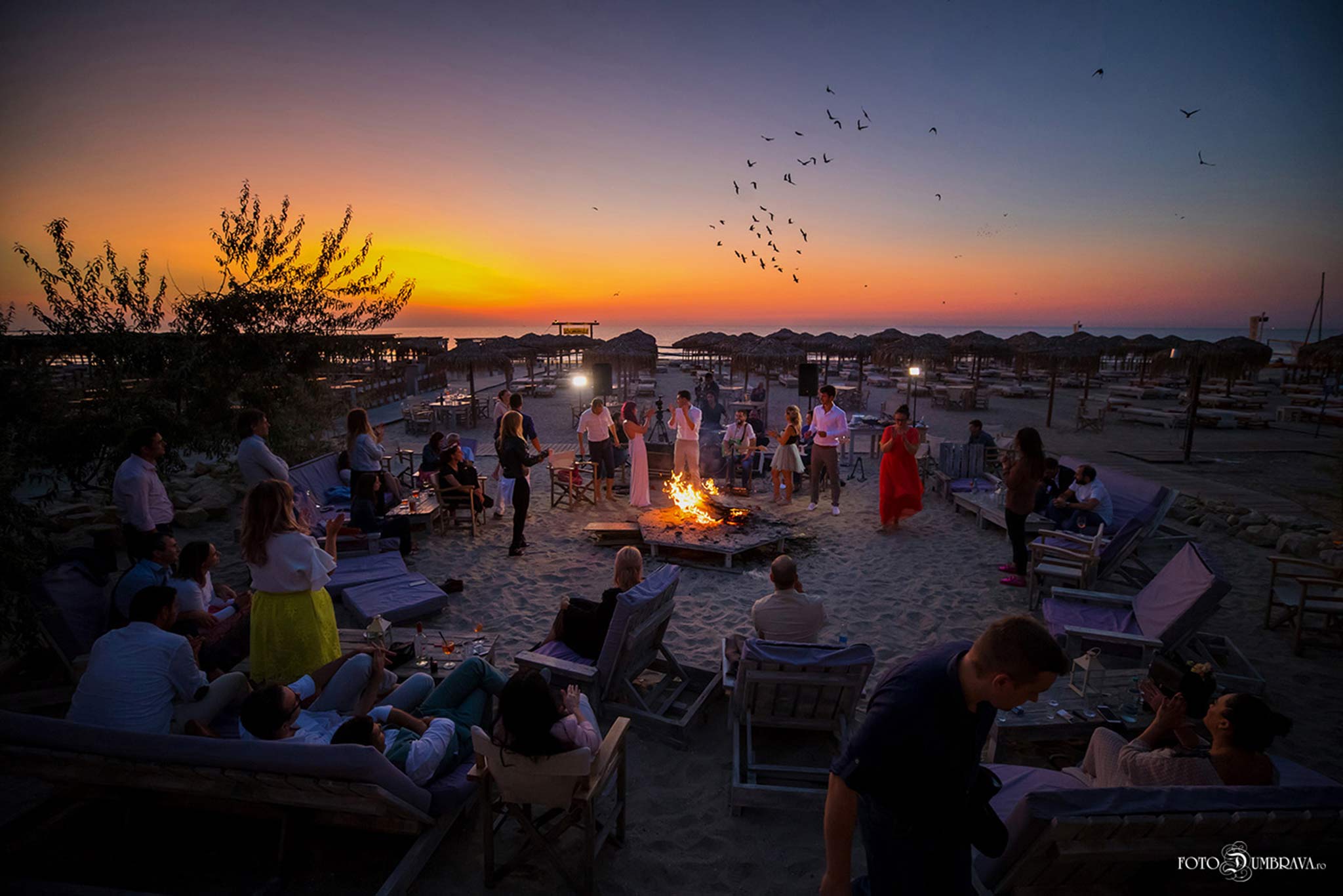 Nuntă pe plajă organizată în România