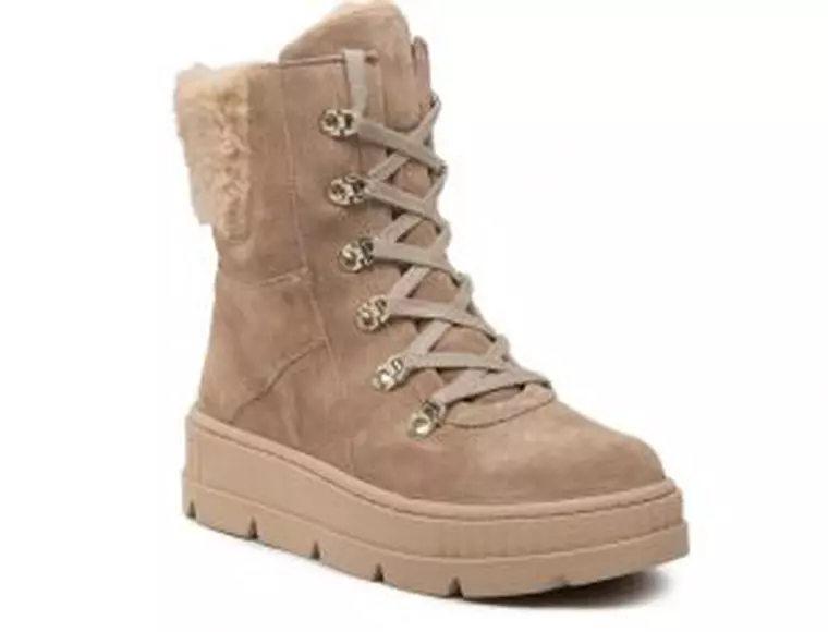 Ghete îmblanite de damă